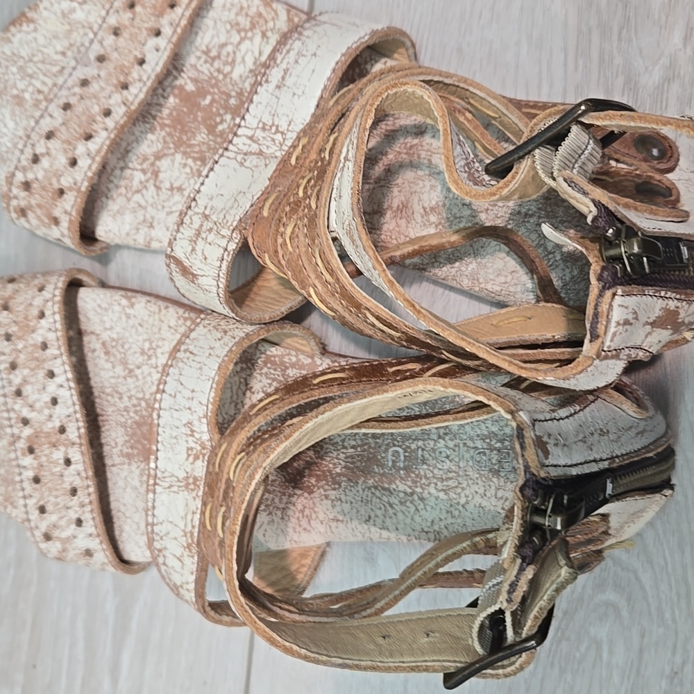 🤍🤎 Bed Stu Distressed White and Brown Artemis Sandals - Picture 7 of 12